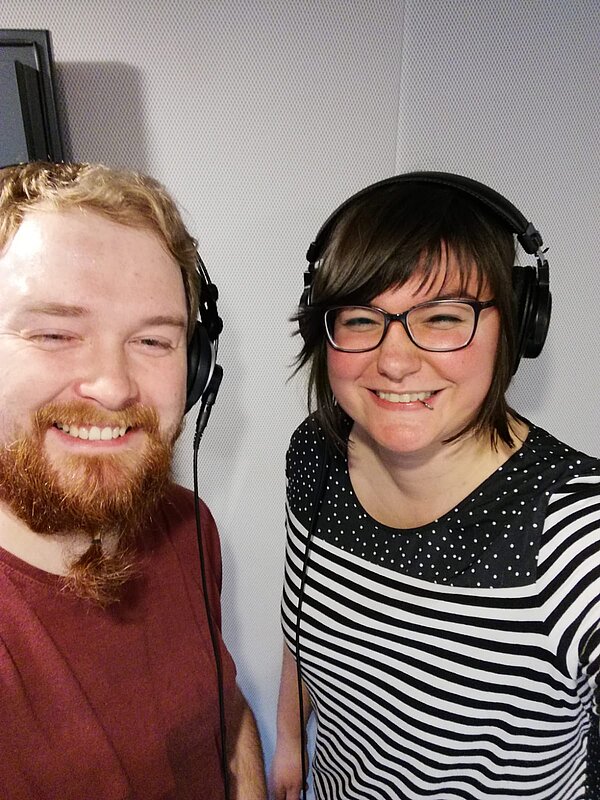 Campus Records-Moderatorin Amelie Feicke mit Marius Schneider vom Global Game Jam Leipzig